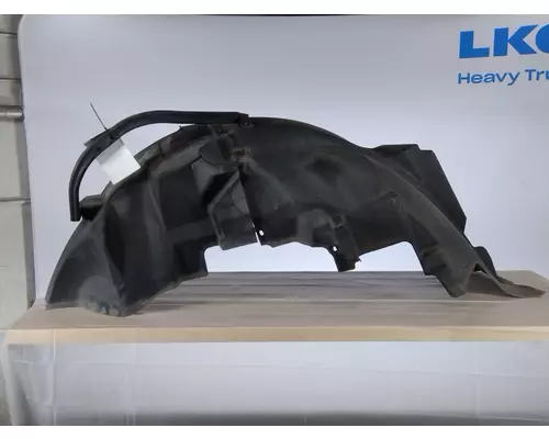 VOLVO VNL FENDER, SPLASH SHIELDGUARD