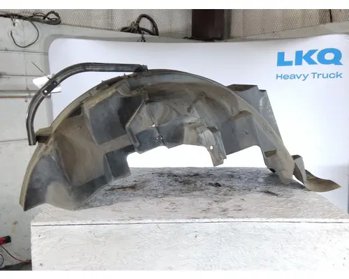 VOLVO VNL FENDER, SPLASH SHIELDGUARD