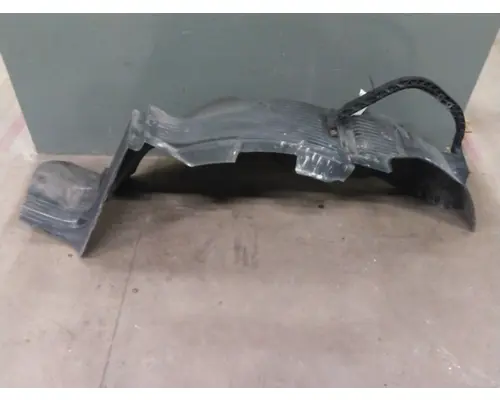 VOLVO VNL FENDER, SPLASH SHIELDGUARD