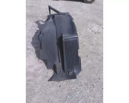 VOLVO VNL FENDER, SPLASH SHIELDGUARD