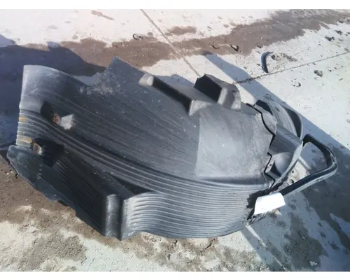 VOLVO VNL FENDER, SPLASH SHIELDGUARD