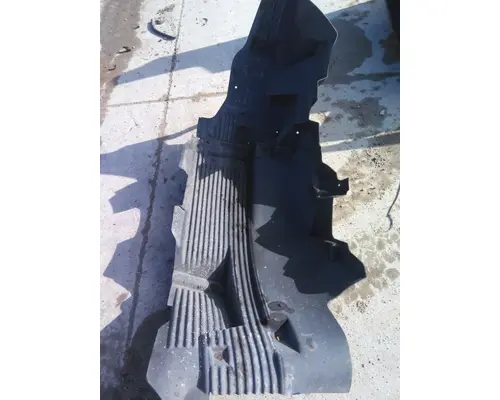 VOLVO VNL FENDER, SPLASH SHIELDGUARD