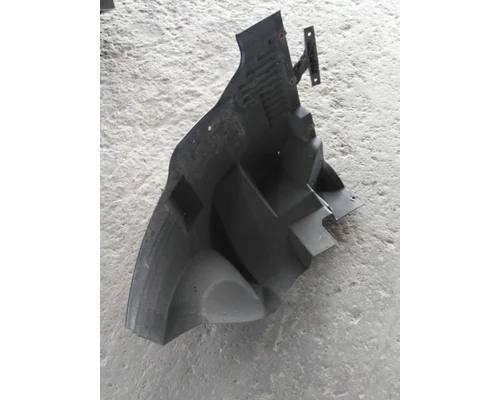 VOLVO VNL FENDER, SPLASH SHIELDGUARD