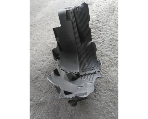 VOLVO VNL FENDER, SPLASH SHIELDGUARD