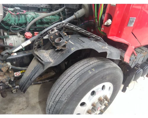 VOLVO VNL FENDER, SPLASH SHIELD/GUARD