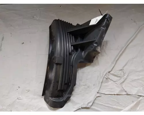 VOLVO VNL FENDER, SPLASH SHIELDGUARD
