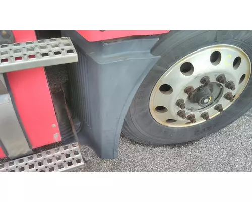 VOLVO VNL FENDER, SPLASH SHIELDGUARD