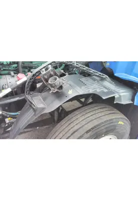 VOLVO VNL FENDER, SPLASH SHIELD/GUARD