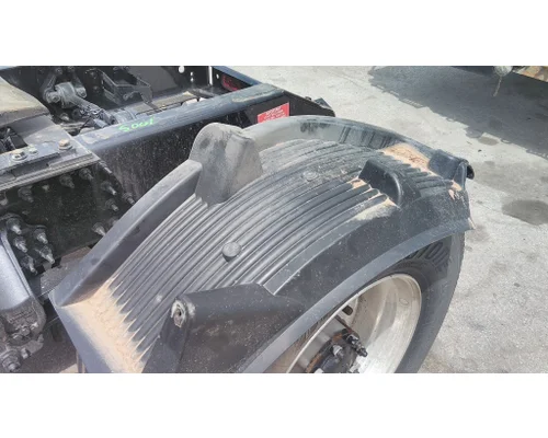 VOLVO VNL FENDER, SPLASH SHIELD/GUARD