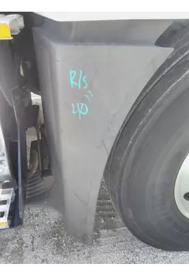 VOLVO VNL FENDER EXTENSION