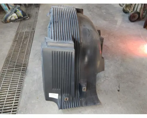 VOLVO VNL FENDER EXTENSION