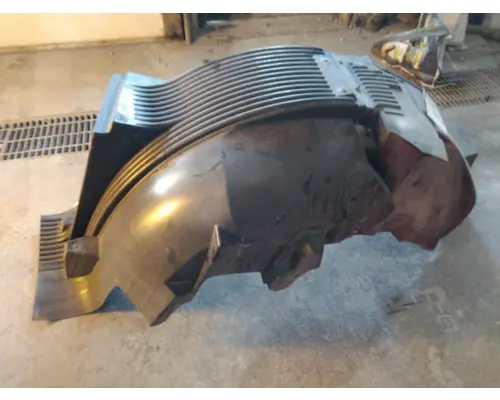 VOLVO VNL FENDER EXTENSION