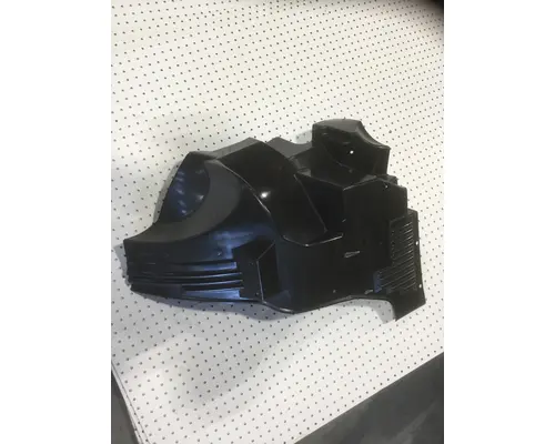 VOLVO VNL FENDER-INNER