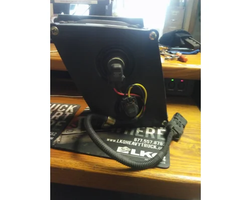 VOLVO VNL FOG LIGHT