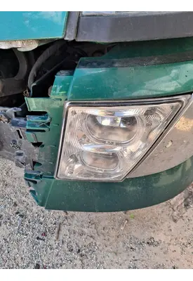 VOLVO VNL FOG LIGHT