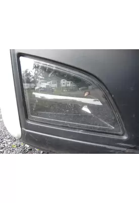 VOLVO VNL FOG LIGHT