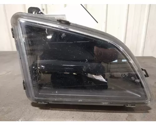 VOLVO VNL FOG LIGHT