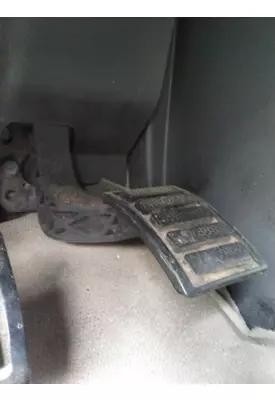 VOLVO VNL FOOT PEDAL