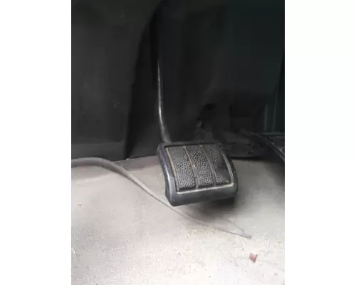 VOLVO VNL FOOT PEDAL