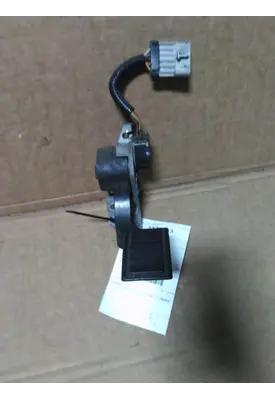 VOLVO VNL FOOT PEDAL