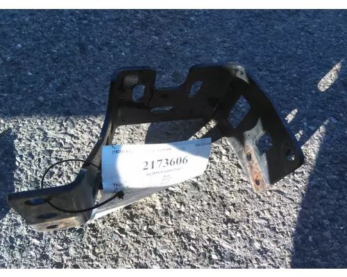 VOLVO VNL FRAME HORN