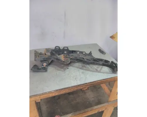 VOLVO VNL FRAME HORN