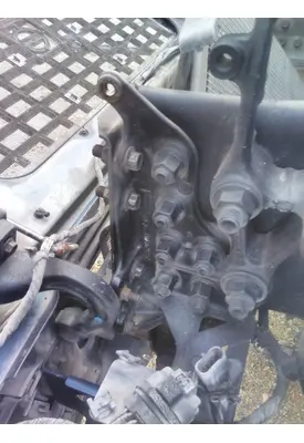 VOLVO VNL FRAME HORN