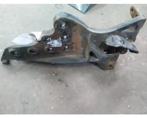 VOLVO VNL FRAME HORN