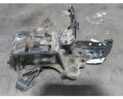 VOLVO VNL FRAME HORN