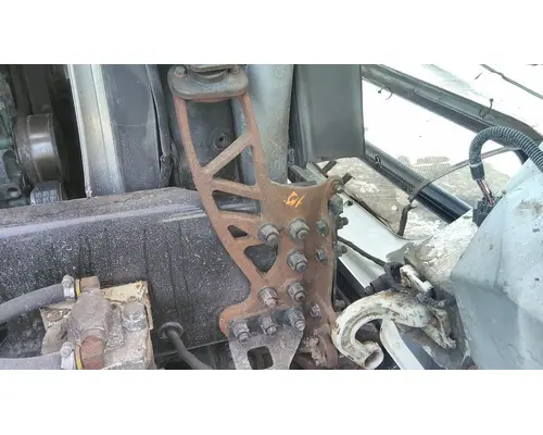 VOLVO VNL FRAME HORN