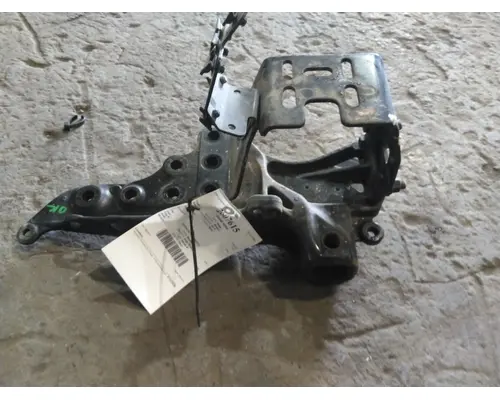 VOLVO VNL FRAME HORN