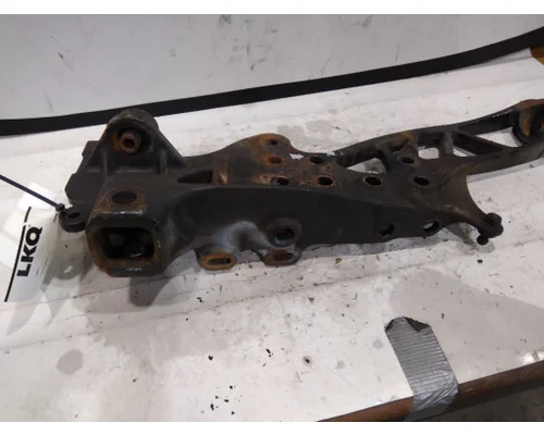 VOLVO VNL FRAME HORN