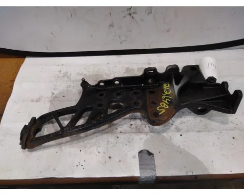 VOLVO VNL FRAME HORN