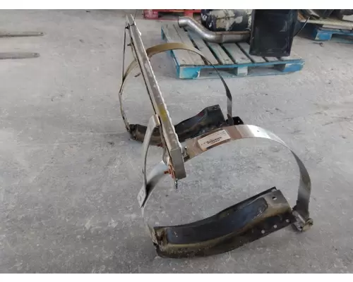 VOLVO VNL FUEL TANK STRAP