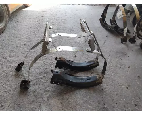 VOLVO VNL FUEL TANK STRAP