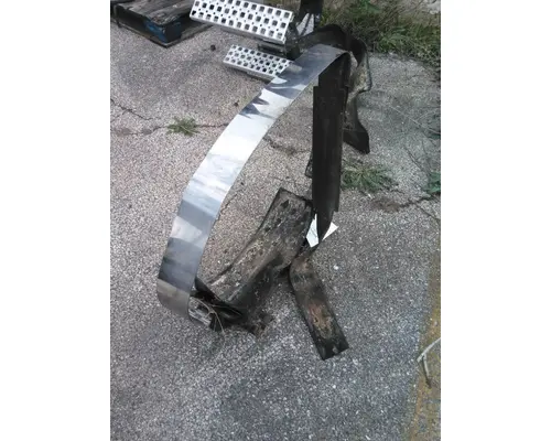 VOLVO VNL FUEL TANK STRAP