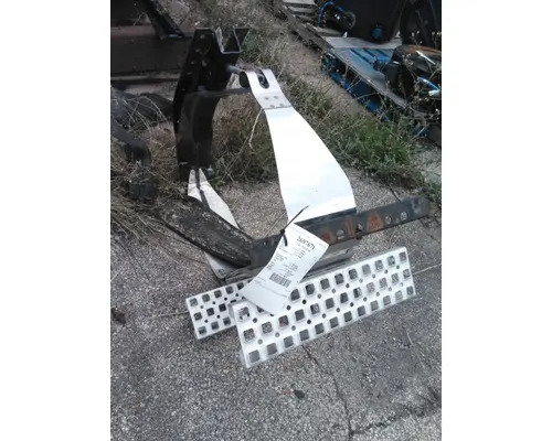 VOLVO VNL FUEL TANK STRAP