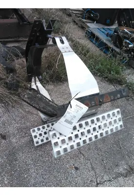 VOLVO VNL FUEL TANK STRAP