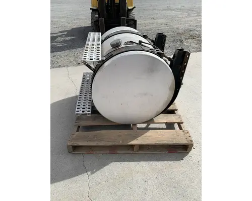 VOLVO VNL FUEL TANK