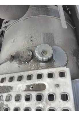 VOLVO VNL FUEL TANK