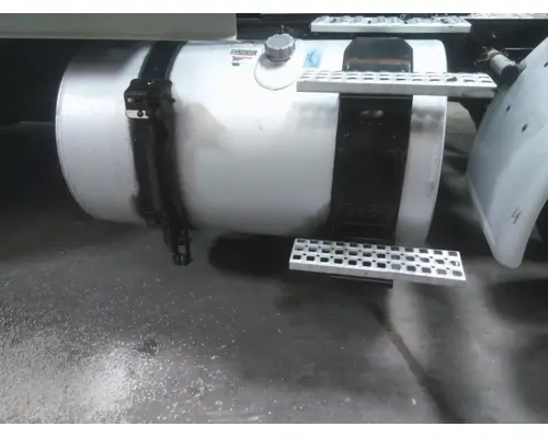 VOLVO VNL FUEL TANK