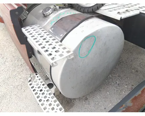 VOLVO VNL FUEL TANK
