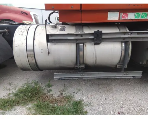 VOLVO VNL FUEL TANK
