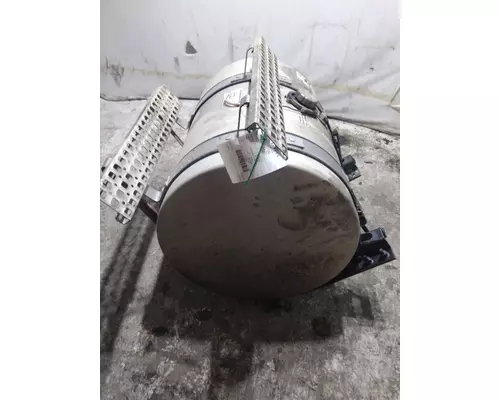 VOLVO VNL FUEL TANK
