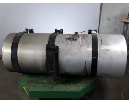 VOLVO VNL FUEL TANK