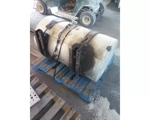 VOLVO VNL FUEL TANK
