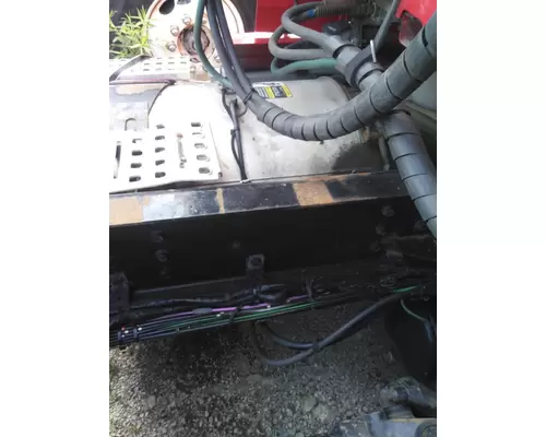 VOLVO VNL FUEL TANK