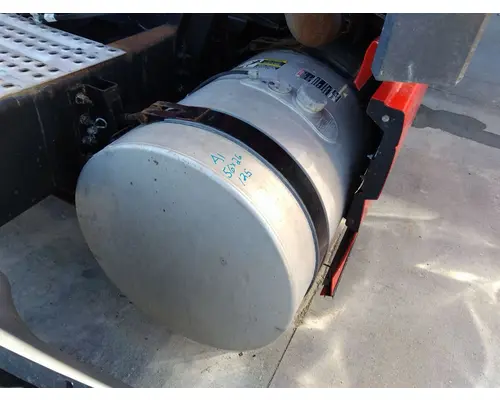 VOLVO VNL FUEL TANK