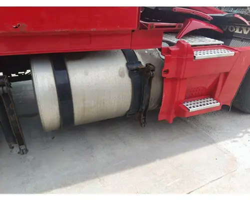 VOLVO VNL FUEL TANK