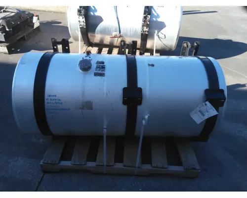 VOLVO VNL FUEL TANK